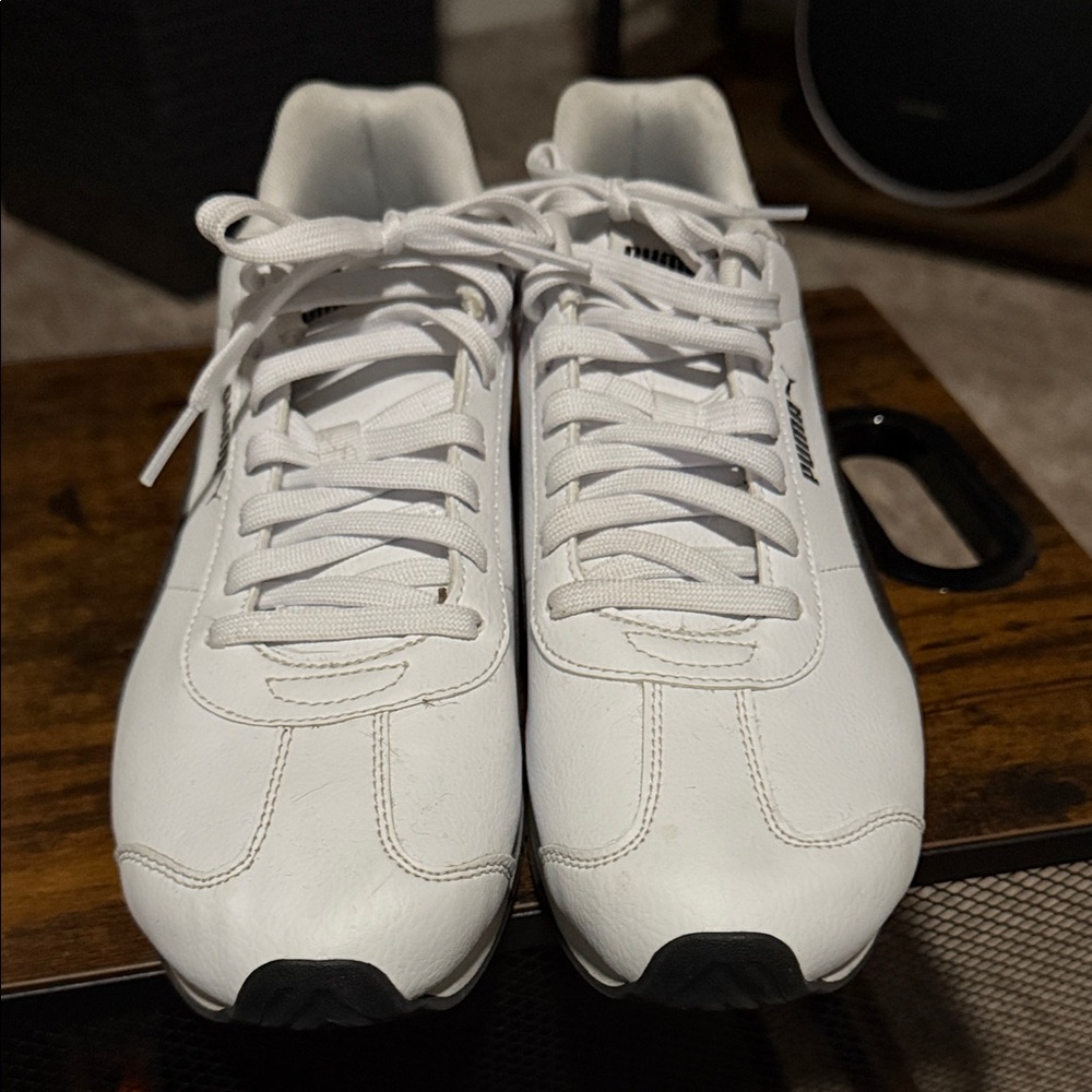 Puma Classic White and Black Trainers - Picture 3 of 6
